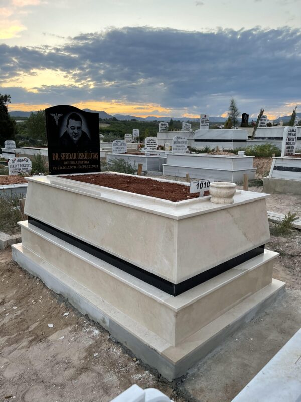 Granit Mezar Taşlı Tek Kişilik Mezar Modelleri - Görsel 5
