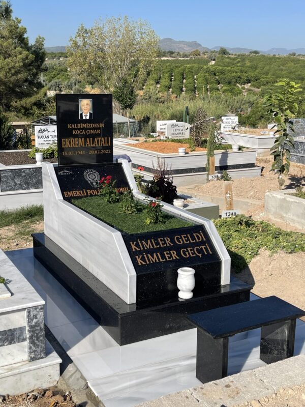 Kişiye Özel Blok Granit ve Mermer Mezar Tasarımı - Görsel 2
