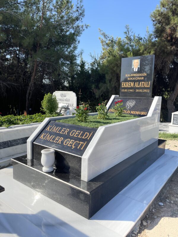 Kişiye Özel Blok Granit ve Mermer Mezar Tasarımı - Görsel 13