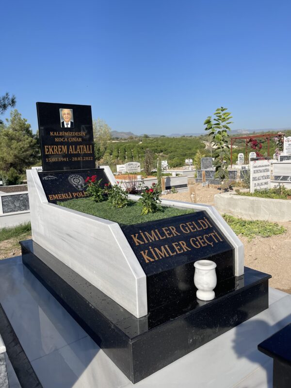 Kişiye Özel Blok Granit ve Mermer Mezar Tasarımı - Görsel 15